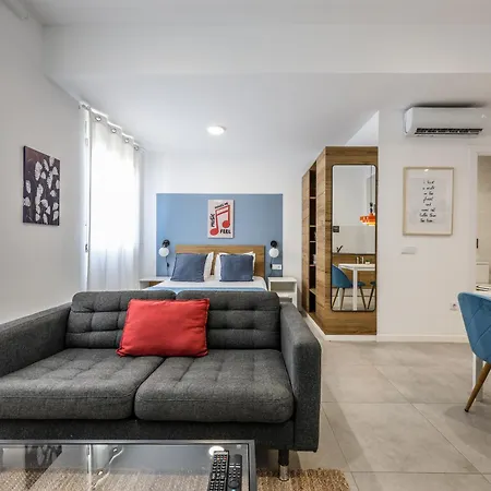 Acogedor Estudio A Metros De La Playa, Con Zonas Comunes Y Terraza 3b * Valence