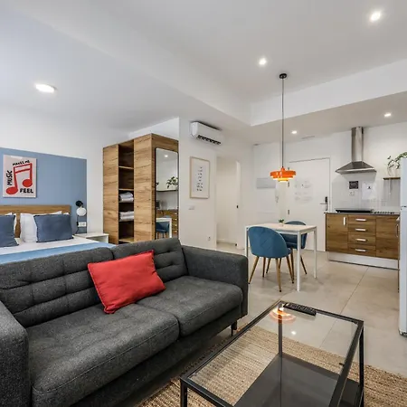 Acogedor Estudio A Metros De La Playa, Con Zonas Comunes Y Terraza 3b